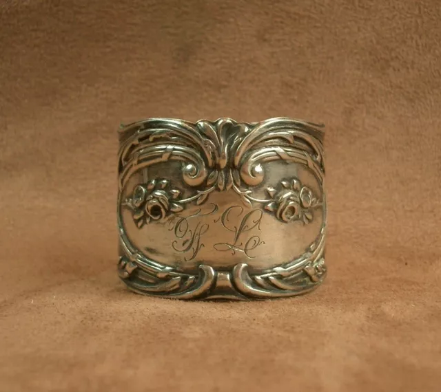 Beau Rond De Serviette Ancien Art Nouveau En Argent Massif