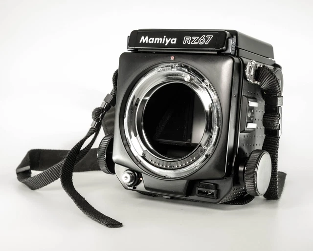 Mamiya RZ67 Pro MF Argentique - Noir + dos 6x6 120 + dos polaroïd offert