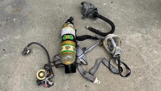 MSA CUSTOM 4500 ULTRALITE MMR AIR PACK w/ AIR BOTTLE H-30 BOTTLE & MASK