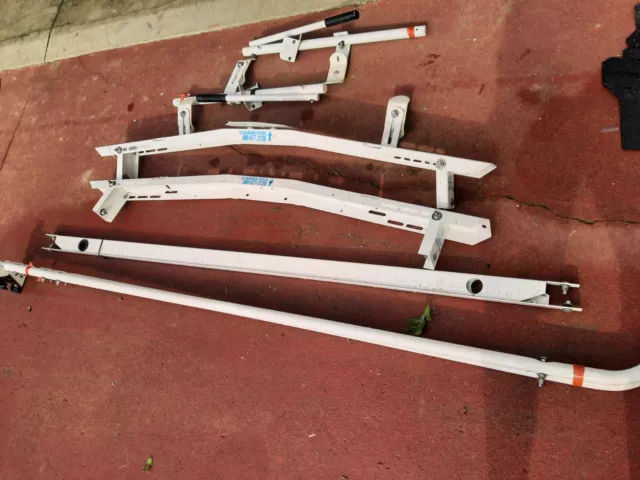 Adrian Steel 61-4, 6ft Single Grip-Lock Ladder Rack for Chevy Astro & GMC Safari