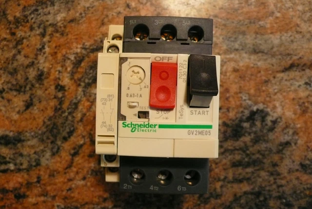 Disjoncteur Différentiel SCHNEIDER NG125N 4P 63A 300mA - Type A - Occasion Proche Du Neuf