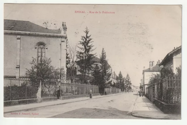 EPINAL - Vosges - CPA 88 - La rue de la Prefecture