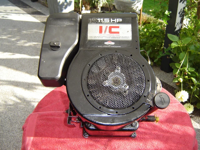 Briggs & Stratton Motor 11 5 Hp AUFSITZMÄHER MOTOR BRIGGS & Stratton 11,5 HP/ IC komplett mit Auspuff