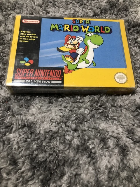 Super Mario World Super Nintendo SNES PAL Rare Yellow box