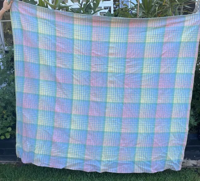 Retro Vintage Wool Blanket Rug 150cm X 178cm