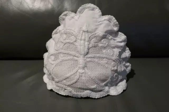 Crochet & Lace Tea Cosy & Cover - White - Butterfly - Vintage - Good Cond