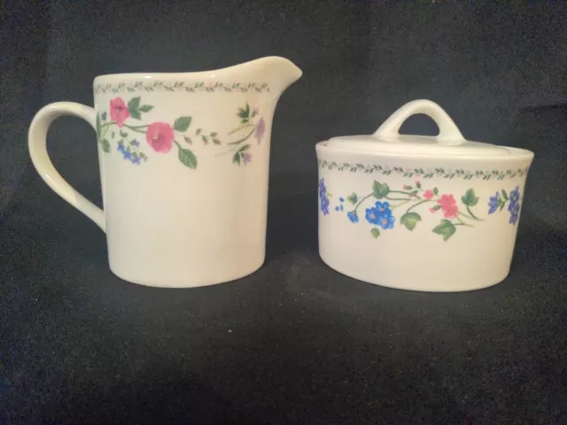 Farberware Stoneware English Garden Creamer and Sugar Bowl With Lid