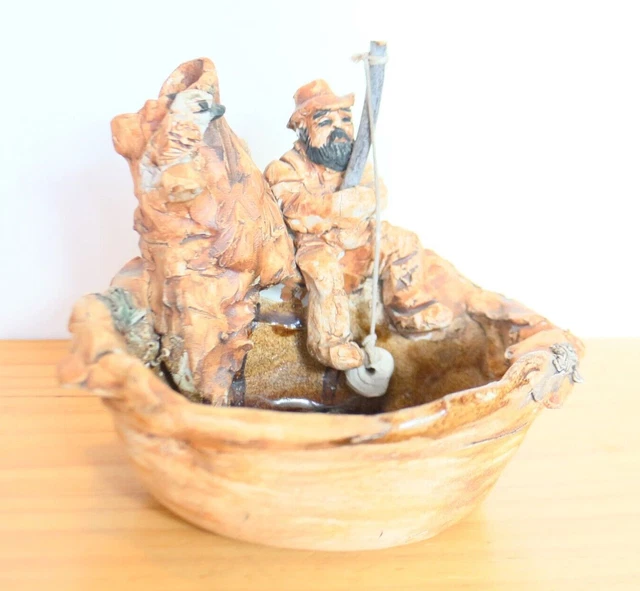 Vintage Handmade Australian Art  Pottery Bowl Man Fishing With Kookaburra 15cm