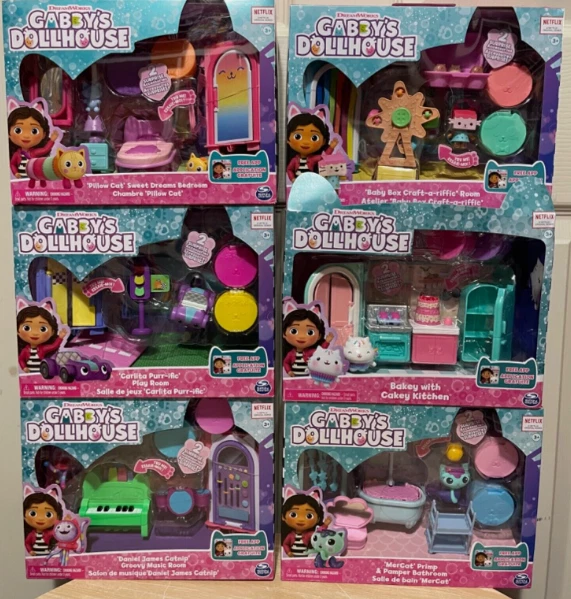 GABBY'S DOLLHOUSE ROOMS Carlita Baby Box Cakey DJ Catnip Pillow Cat You