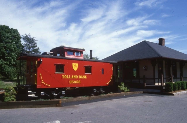 D&H Delaware and Hudson Railroad Train Caboose TOLLAND CT? Bank Photo Slide