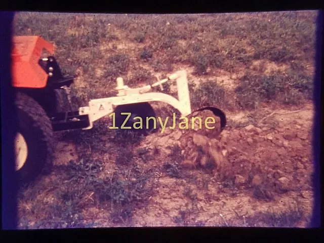 AC0408 35mm Slide of an ALLIS CHALMERS MEDIA FARM ATTACHMENT PLOW  media slide