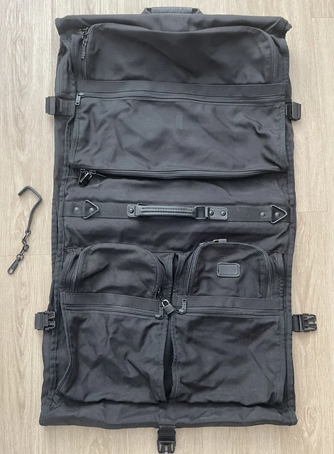 TUMI Black Ballistic Nylon Bi-Fold Suit/Dress Weekend Garment Bag 22" x 18"