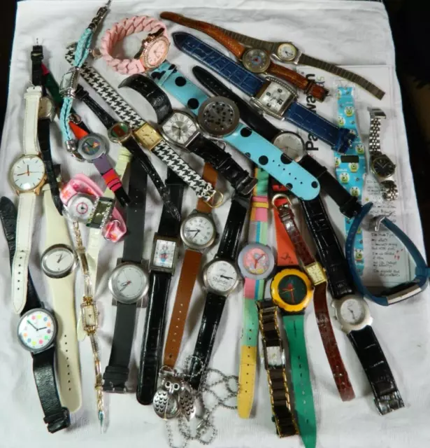 30 Armbanduhren Konvolut für Bastler Sammlung Damen Herren Defekt Quarz Analog