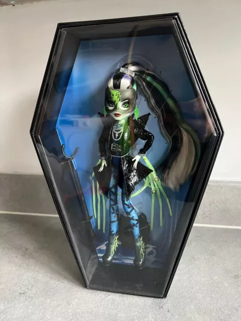 Mattel Monster High Haunt Couture Midnight Runway Frankie Stein Doll, Unopened