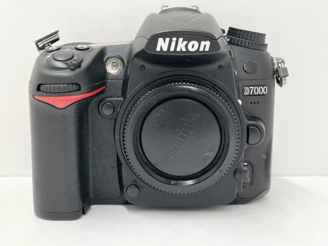 [Mint] Nikon D7000 16.2 MP Digital SLR Camera Body Black Low Shutter