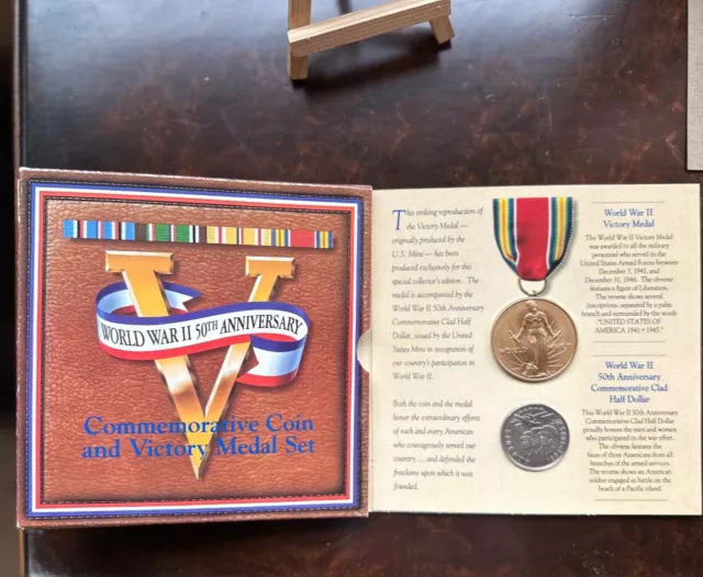 1993 World War II Commemorative Coin and Victory Medal Set Original Package 50c