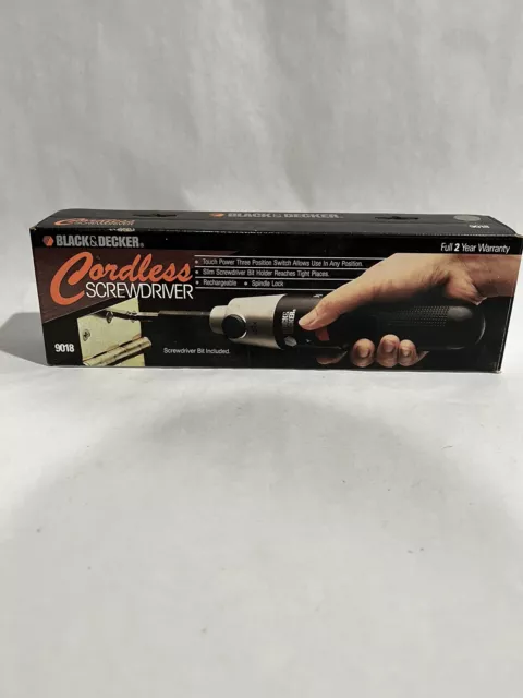 https://www.picclickimg.com/MKsAAOSwku9lY1qy/Vintage-Black-And-Decker-Cordless-Screwdriver-Rechargeable.webp