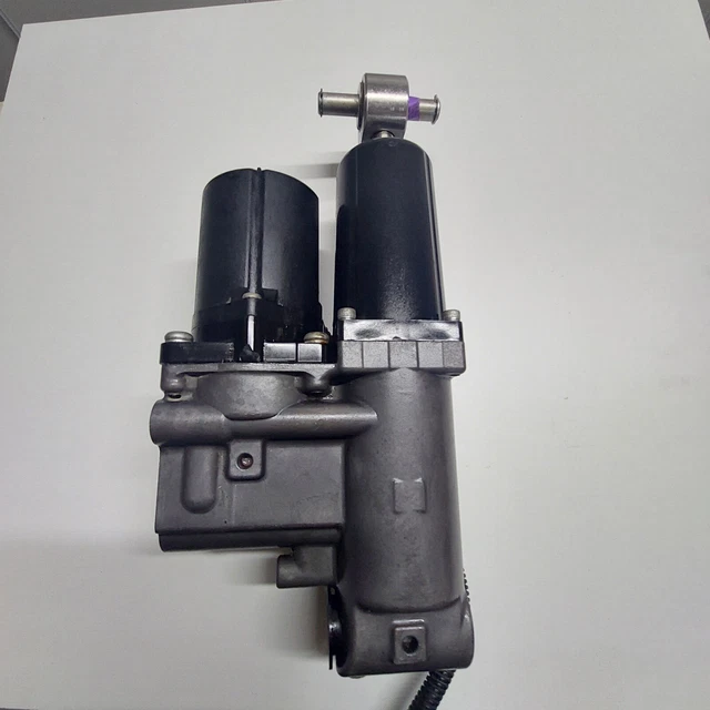 Vends Trim Complet pour HB 50 CV DF Suzuki. (Voir photos)