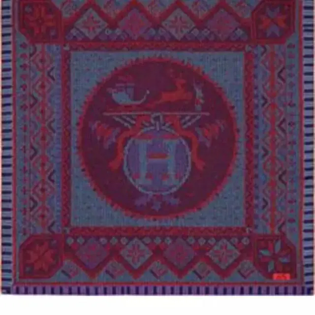 Hermes Scarf Au coin du feu 90 cm Silk red purple Carre fireplace 35"