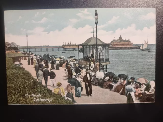 Eastbourne Postkarte C1910 Elegante Edwardians am alten Bandstand Pier View Sussex