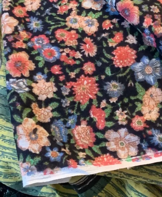 Coupon Tissu Ancien Étamine De Laine Fleurs Vintage Wool Flower Fabric Rideau