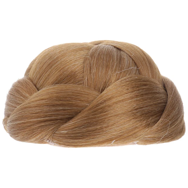 Capelli chignon intrecciati signorina acconciatura alta per donne nere