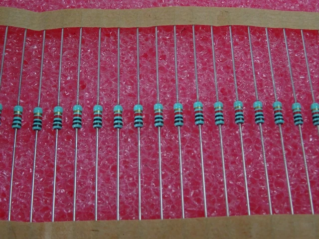 Lot De 10 Résistances 4,75 Kohm (4k75) - Modèle Sfernice W6 RS68Y, 0,5W, Précision 1%, Neuf