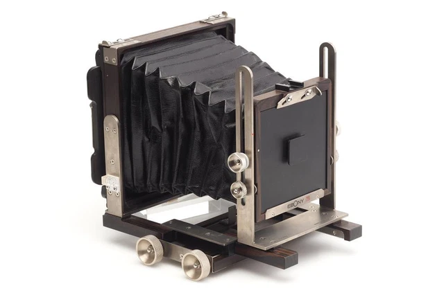 Ebony RSW 45 Ti 4x5 Large Format Camera (1685820538)