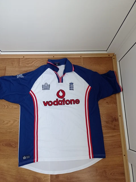 VINTAGE ENGLAND ECB ADMIRAL CRICKET  JERSEY SHIRT Kit 2000 Size L