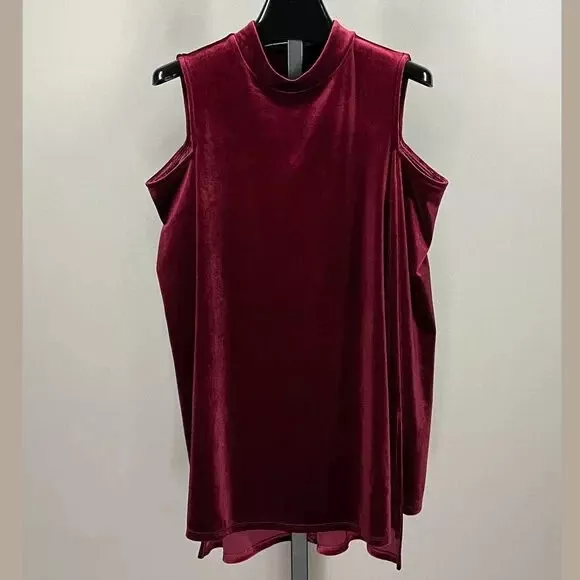 NEW Halogen Deep Red Velvet Cold Shoulder Top Womens Small nordstrom shirt