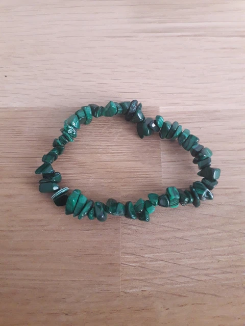 Bracelet Prehnite Pierres Naturelles – Style Baroque Chips – Vert Apaisant (ref 7)