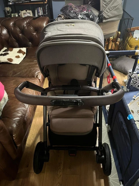 silver cross reef pram