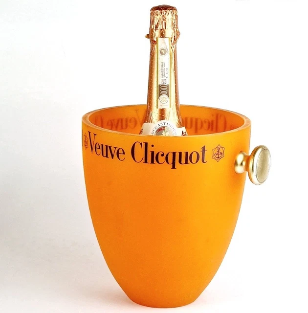 Saut à champagne Veuve clicquot