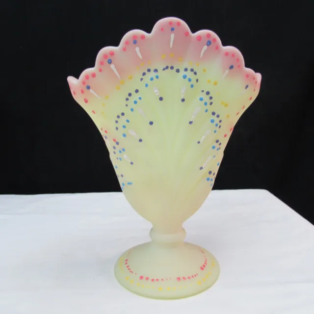 Fenton Burmese Satin GSE Dotted Hand Painted Fan Vase Special Order W370