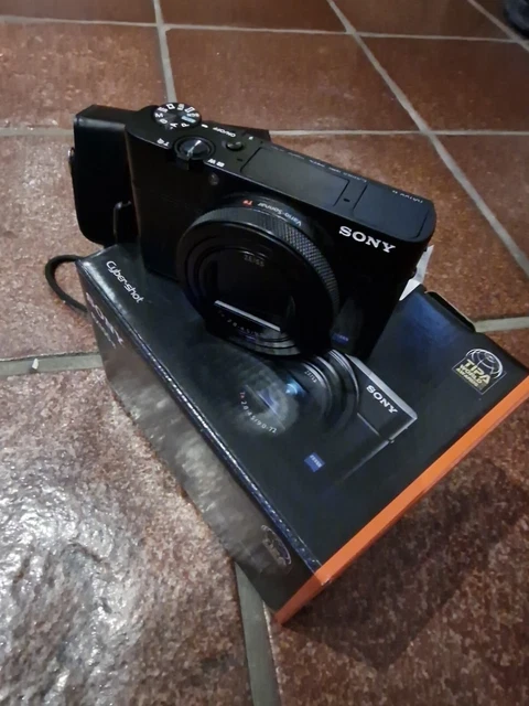 Cámara digital compacta Sony Cyber-shot RX100 VI 20,1 MP - negra inmaculada
