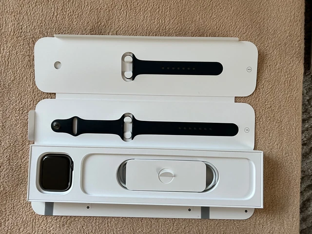 APPLE Watch S7 GPS + Cell 45 mm Edelstahl Sportband Midnight MNAX3FD/A wie "NEU"