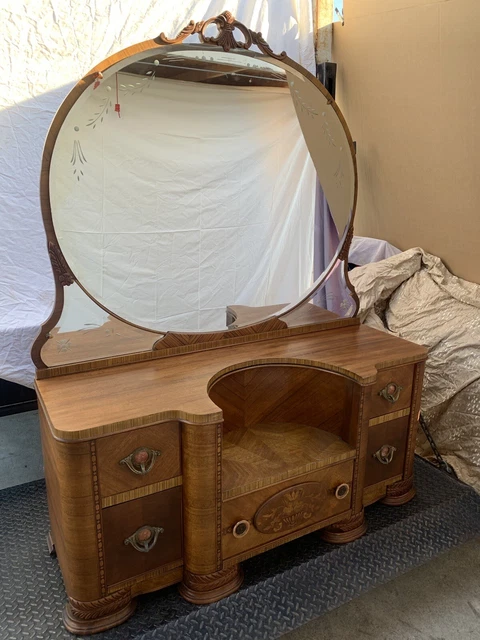 Vintage Art Deco Vanity Dresser Etched Mirror Antique