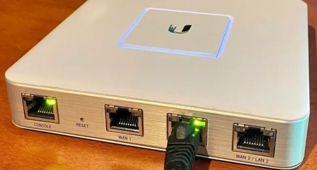 Ubiquiti UniFi Enterprise Security Gateway (USG) Router With Gigabit Ethernet