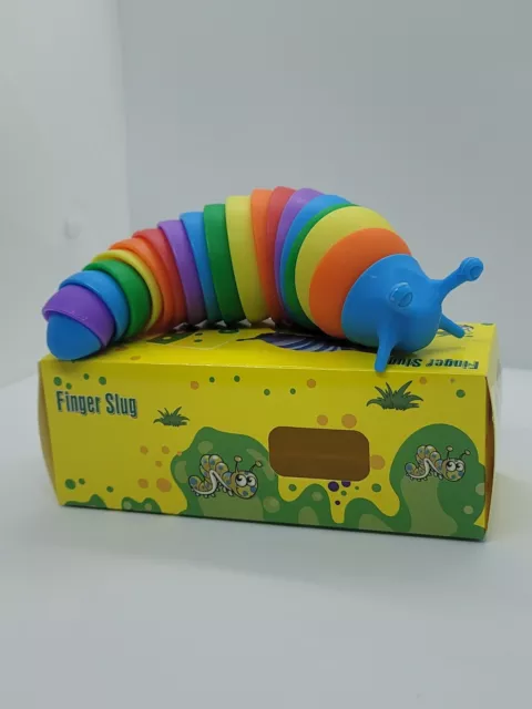 Fidget Slug Toy, Fun Crawling Sensory Slug Fidget Toy Can Be Twisted for...