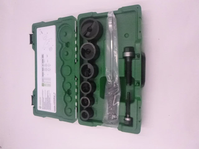 Greenlee 7238SB Slug-Buster Knockout Kit with Ratchet Wrench Punch Set