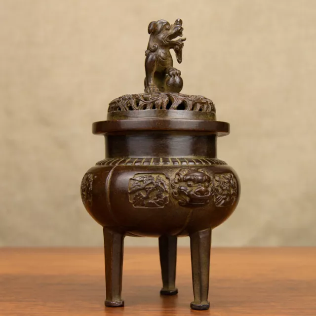 18 cm Chinese Antique Bronze censer Old Brass Incense burner animal