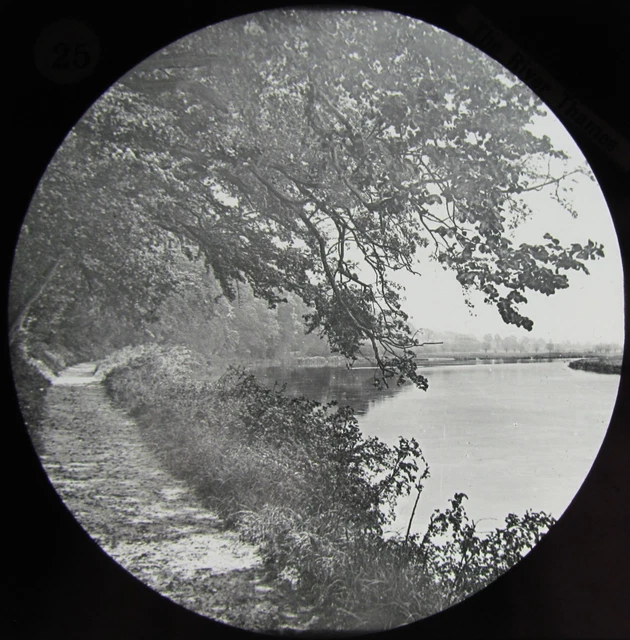 Glass Magic Lantern Slide SONNING THAMES PARADE C1890 OLD VICTORIAN PHOTO