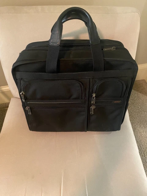 Tumi Wheeled Deluxe Expandable Briefcase / Travel Bag