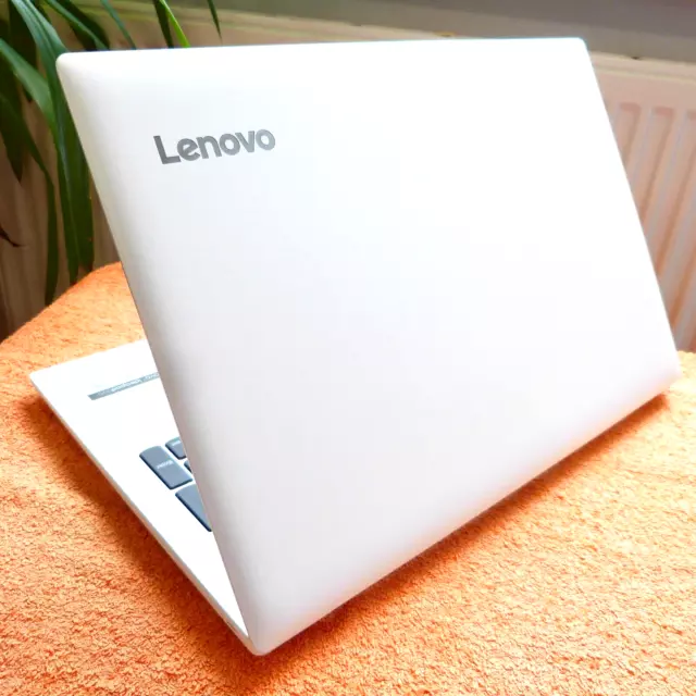 Lenovo 320 15 Zoll DOLBY ULTRABOOK l Windows 11 l 2TB HDD l AMD A9 R5 l WEISS