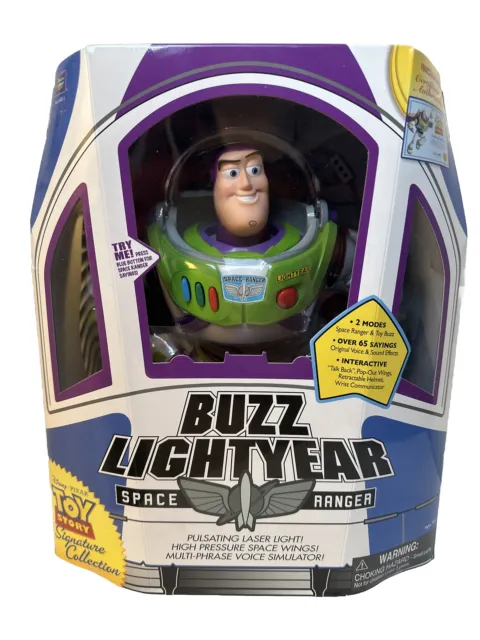 Toy Story 4 Signature Collection Buzz Lightyear
