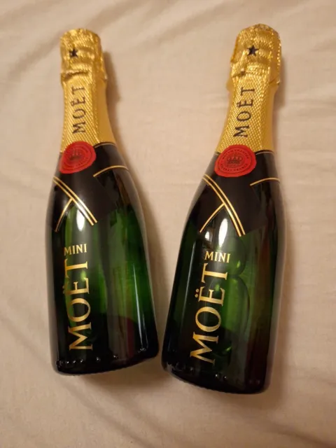 2 X Moet & Chandon Mini Moet Champagner Piccolo Flaschen - 12 % Vol / 0,2 L