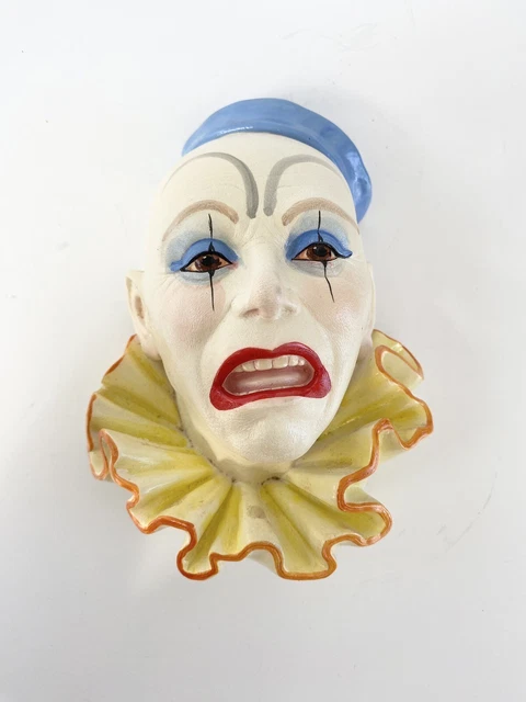 Legend Products of England. Clown No4 Chalkware Wall Art Sculpture Legend Products of England. Clown No4 Chalkware Wall Art Sculpture