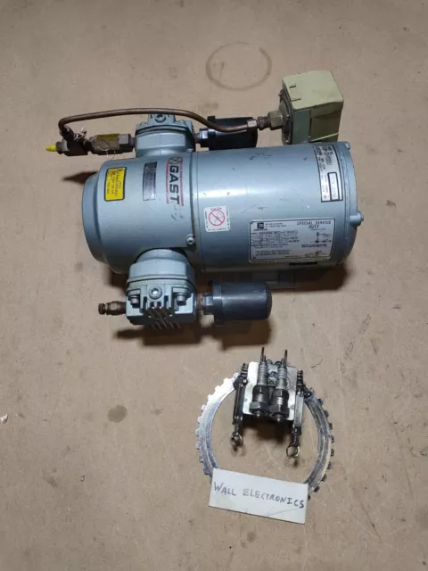 Gast M300X Vacuum Pump SA55NXHNE-4872 =Used= Gast M300X Vacuum Pump SA55NXHNE-4872 =Used=