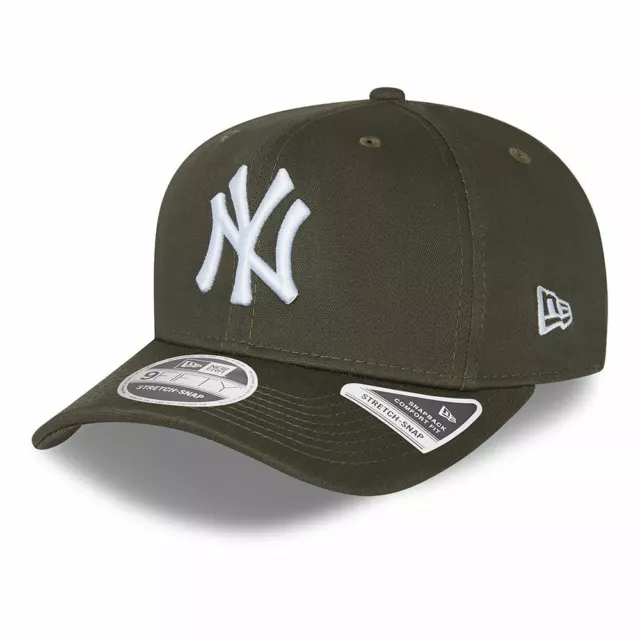 New Era League Essential 9Fifty Snapback Cap ~ New York Yankees army