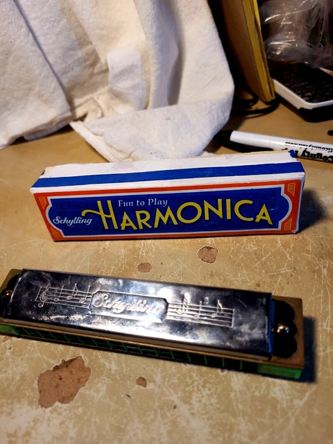 Schylling Harmonica 16 hole in Original Box Fun to Play